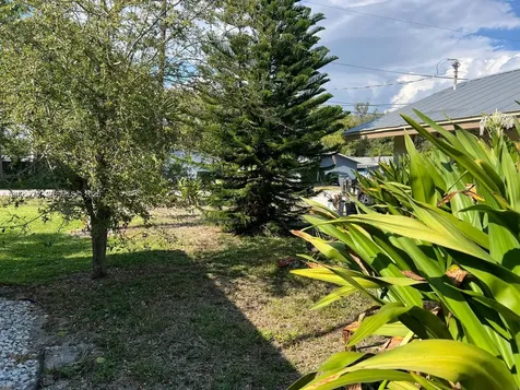 1066 Highlands Drive Naples FL 34103