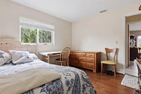 1066 Highlands Drive Naples FL 34103