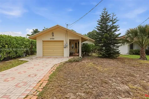 1066 Highlands Drive Naples FL 34103