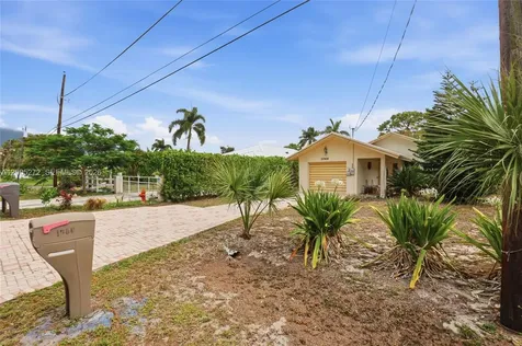 1066 Highlands Drive Naples FL 34103