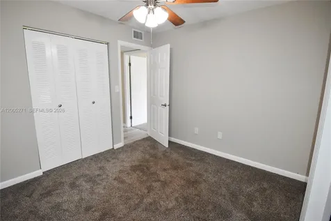 9955 N Belfort Circle Tamarac FL 33321