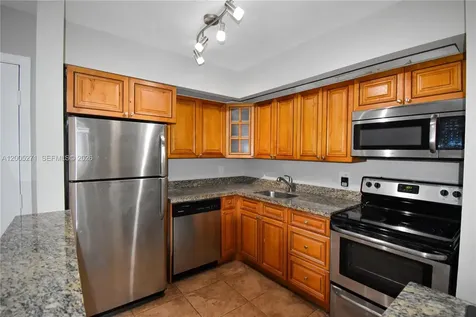 9955 N Belfort Circle Tamarac FL 33321