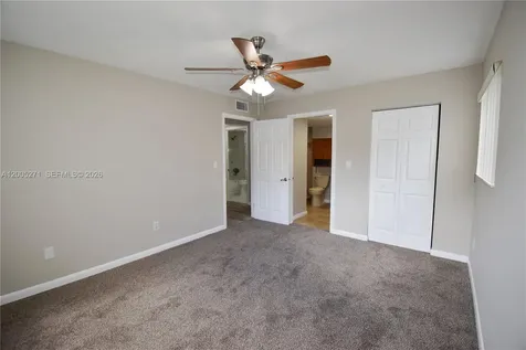 9955 N Belfort Circle Tamarac FL 33321