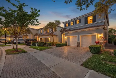 19278 NE 6th Avenue Miami FL 33179