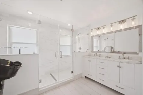 685 SW 198th Terrace Pembroke Pines FL 33029