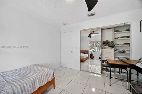 685 SW 198th Terrace Pembroke Pines FL 33029