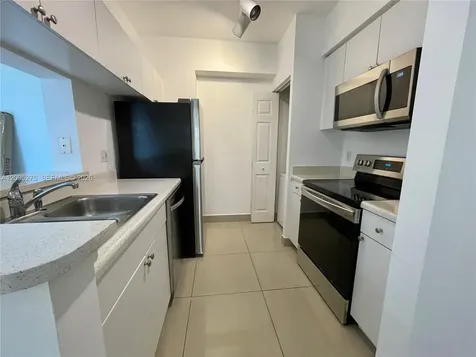 17100 N Bay Road Sunny Isles Beach FL 33160