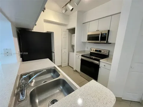 17100 N Bay Road Sunny Isles Beach FL 33160