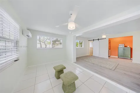 1320 NE 27th Avenue Pompano Beach FL 33062