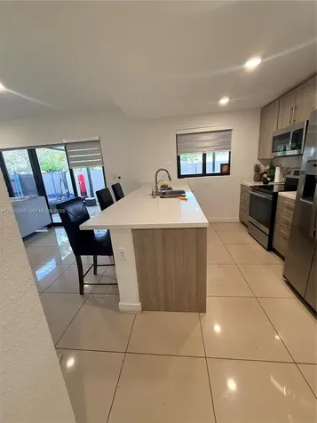 102 NW 10th Place Florida City FL 33034