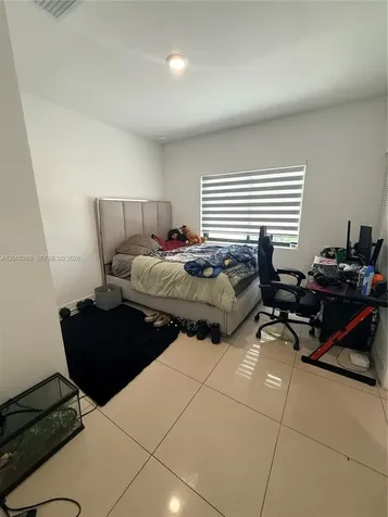 102 NW 10th Place Florida City FL 33034