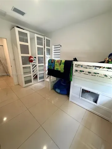 102 NW 10th Place Florida City FL 33034