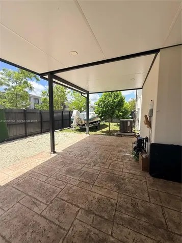 102 NW 10th Place Florida City FL 33034