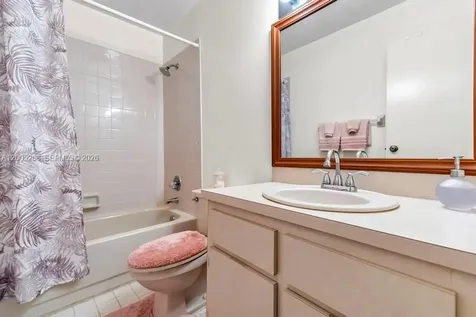 4155 SW 85th Avenue Davie FL 33328