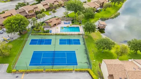 4155 SW 85th Avenue Davie FL 33328