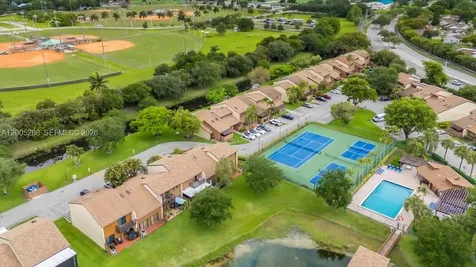 4155 SW 85th Avenue Davie FL 33328