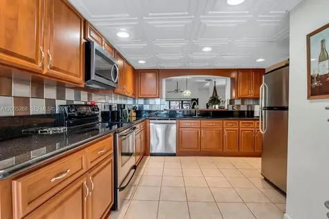 4155 SW 85th Avenue Davie FL 33328