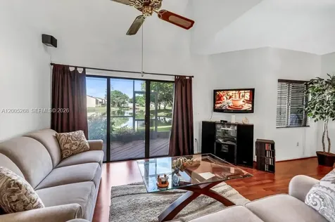 4155 SW 85th Avenue Davie FL 33328