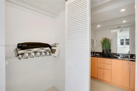 6917 Collins Avenue Miami Beach FL 33141