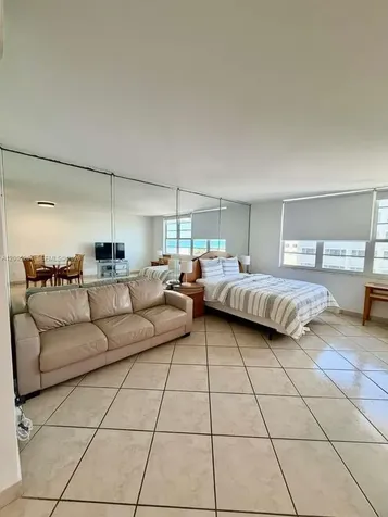 100 Lincoln Road Miami Beach FL 33139