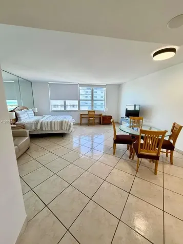 100 Lincoln Road Miami Beach FL 33139