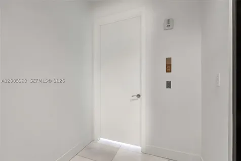 175 SE 25 Road Miami FL 33129
