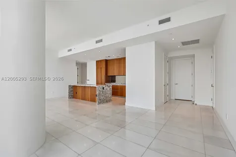 175 SE 25 Road Miami FL 33129