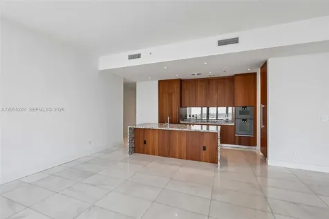 175 SE 25 Road Miami FL 33129