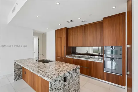 175 SE 25 Road Miami FL 33129