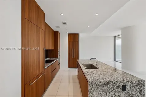 175 SE 25 Road Miami FL 33129