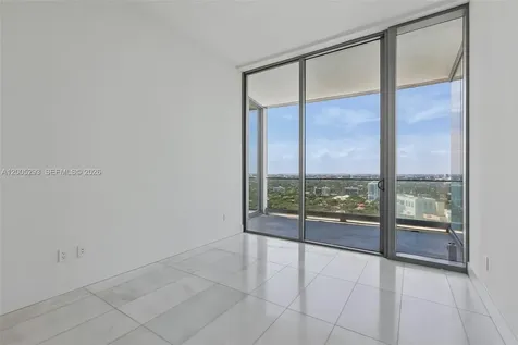 175 SE 25 Road Miami FL 33129