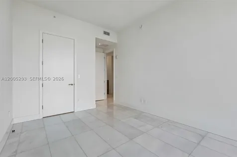 175 SE 25 Road Miami FL 33129