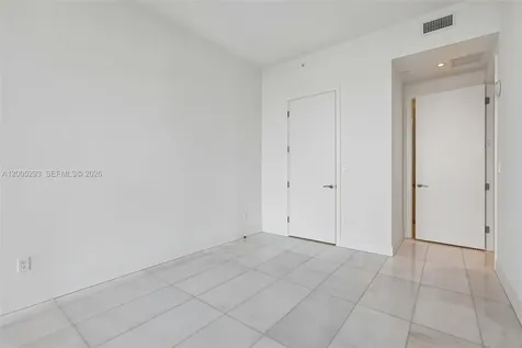 175 SE 25 Road Miami FL 33129