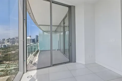 175 SE 25 Road Miami FL 33129