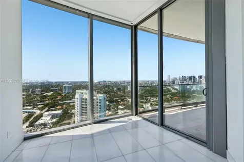 175 SE 25 Road Miami FL 33129