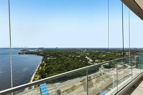 175 SE 25 Road Miami FL 33129