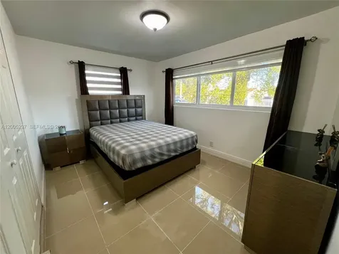 1715 NW 180th Terrace Miami Gardens FL 33056