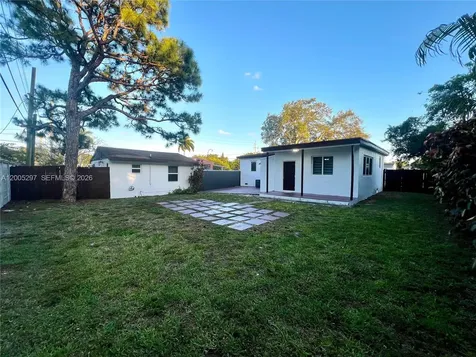 1715 NW 180th Terrace Miami Gardens FL 33056