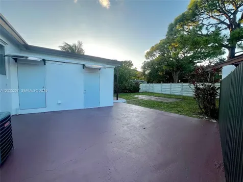 1715 NW 180th Terrace Miami Gardens FL 33056