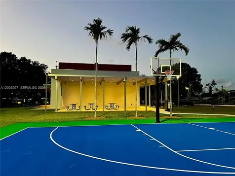 1715 NW 180th Terrace Miami Gardens FL 33056