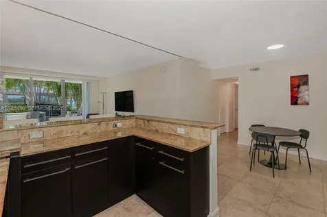 1500 Bay Road Miami Beach FL 33139