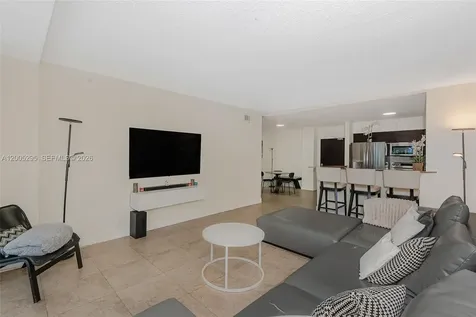 1500 Bay Road Miami Beach FL 33139