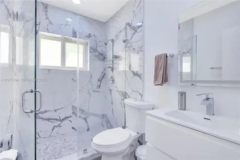 2101 NW 26th Street Miami FL 33142