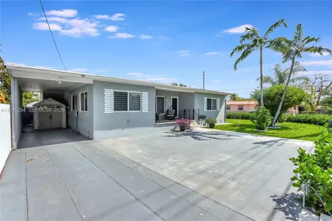 2101 NW 26th Street Miami FL 33142