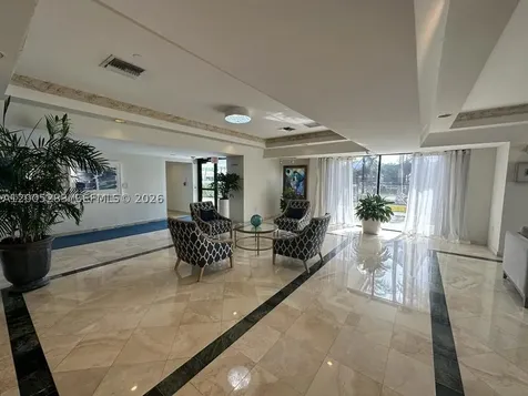 2625 Collins Avenue Miami Beach FL 33140