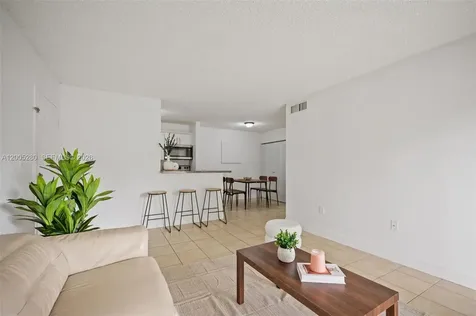 7195 NW 179th Street Hialeah FL 33015