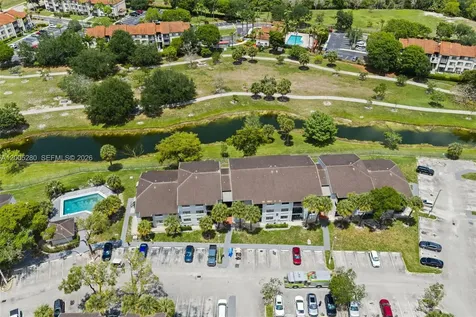 7195 NW 179th Street Hialeah FL 33015