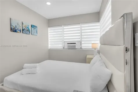 10006 E Bay Harbor Drive Bay Harbor Islands FL 33154