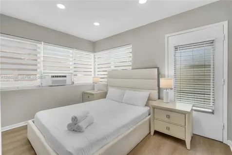 10006 E Bay Harbor Drive Bay Harbor Islands FL 33154