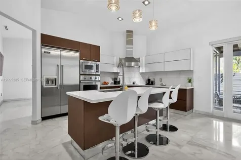 5861 NW 109th Court Doral FL 33178